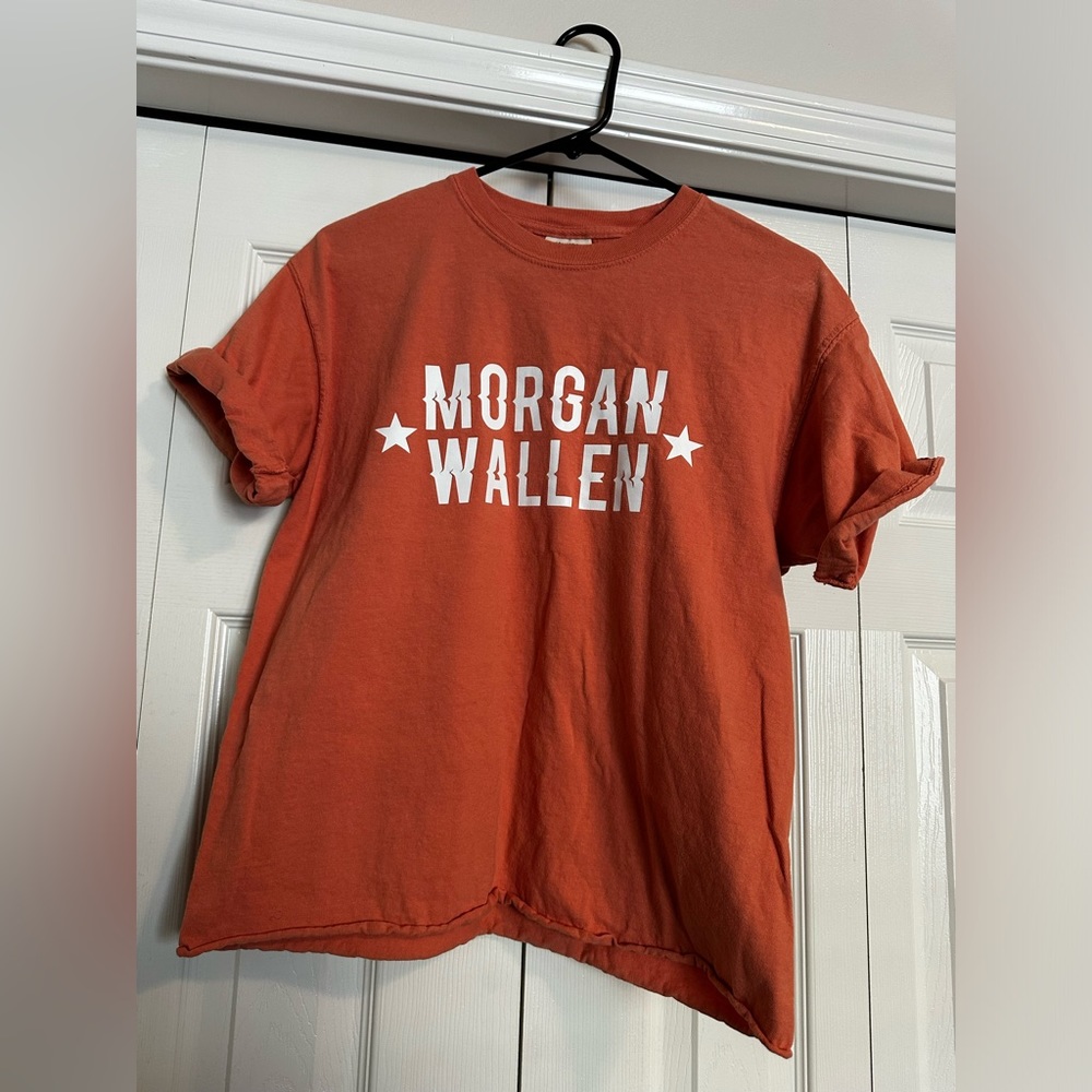 Coral Morgan Wallen Tee